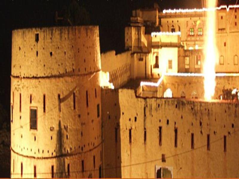 Pachewar Garh Fort Luaran gambar